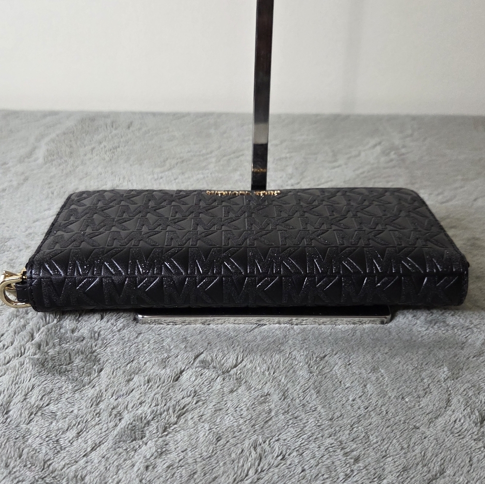 * Michael Kors MK Crimson Signature JetSet Travel Continental Large Wallet Black - Picture 8 of 13